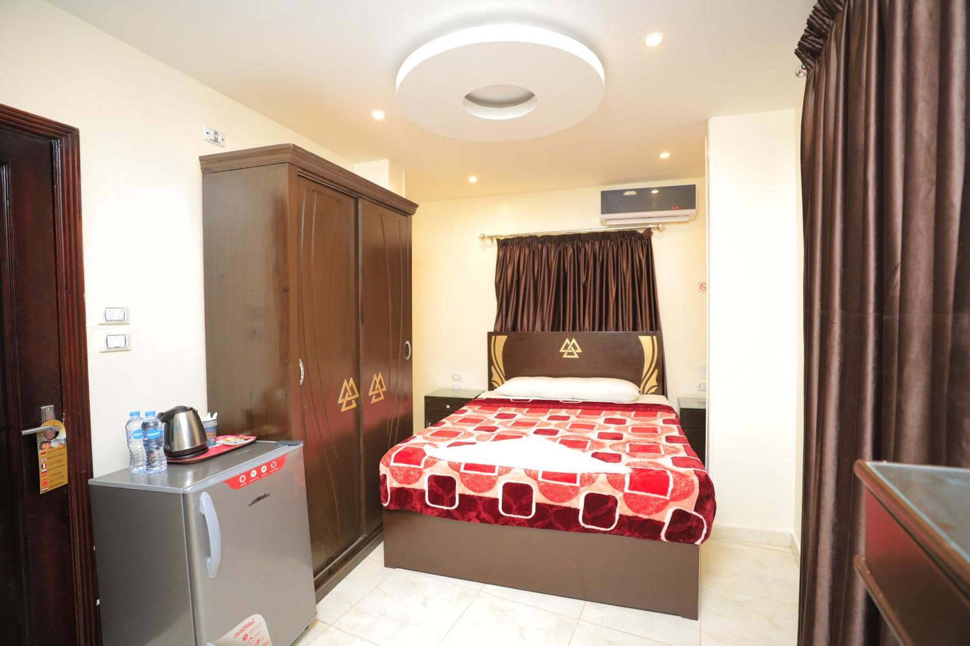 Magic Pyramids Hotel Kairo