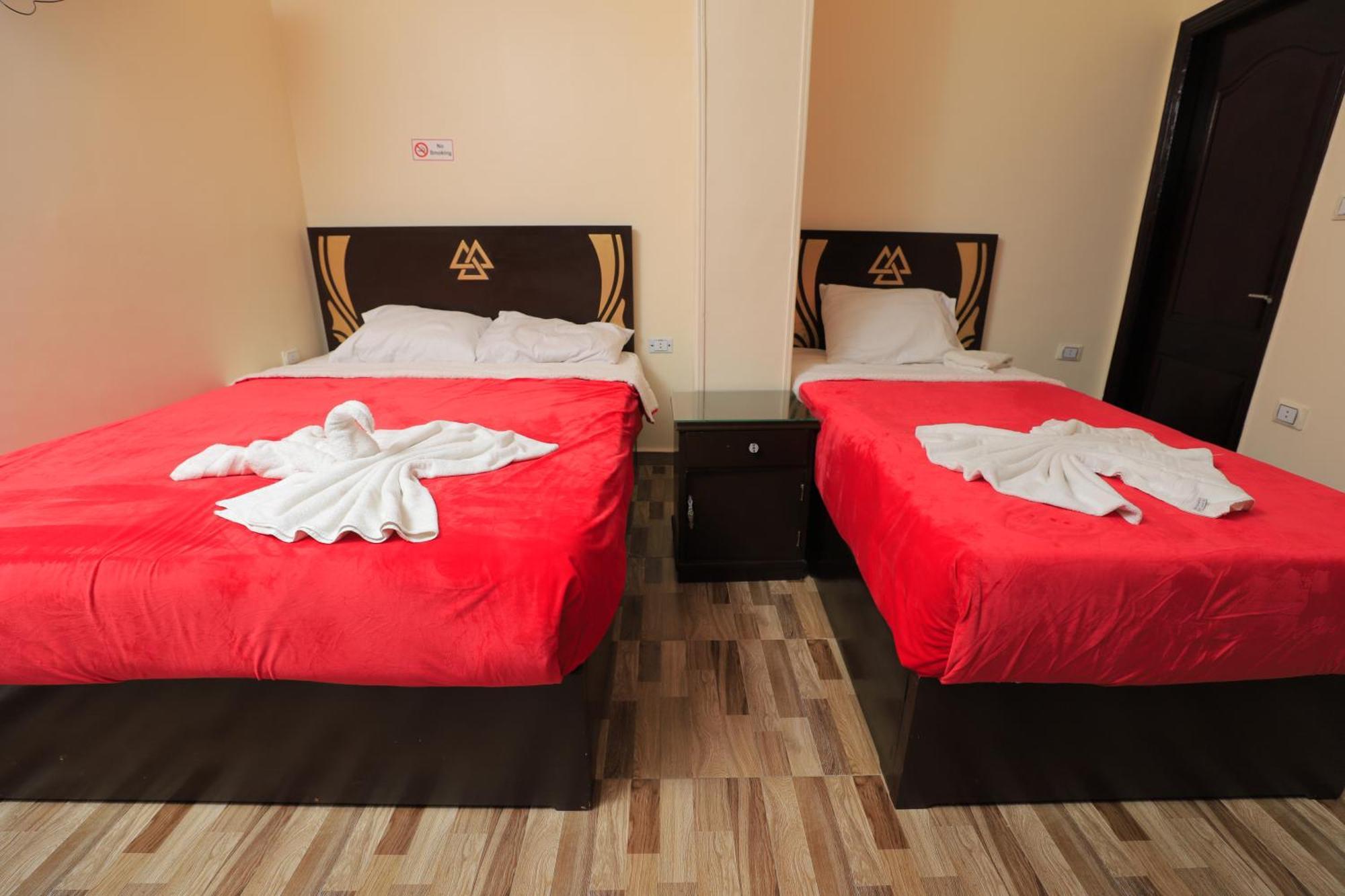 Hotel Magic Pyramids