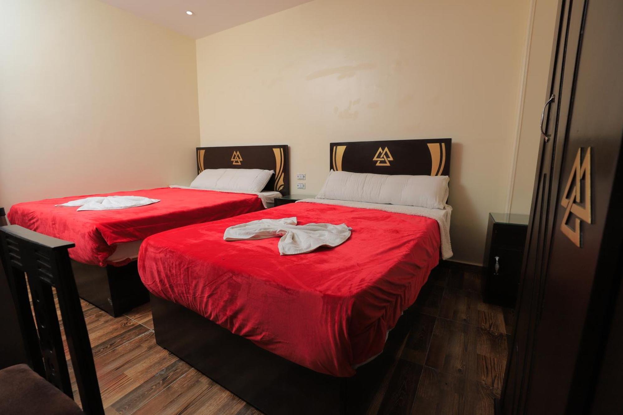 Hotel Magic Pyramids