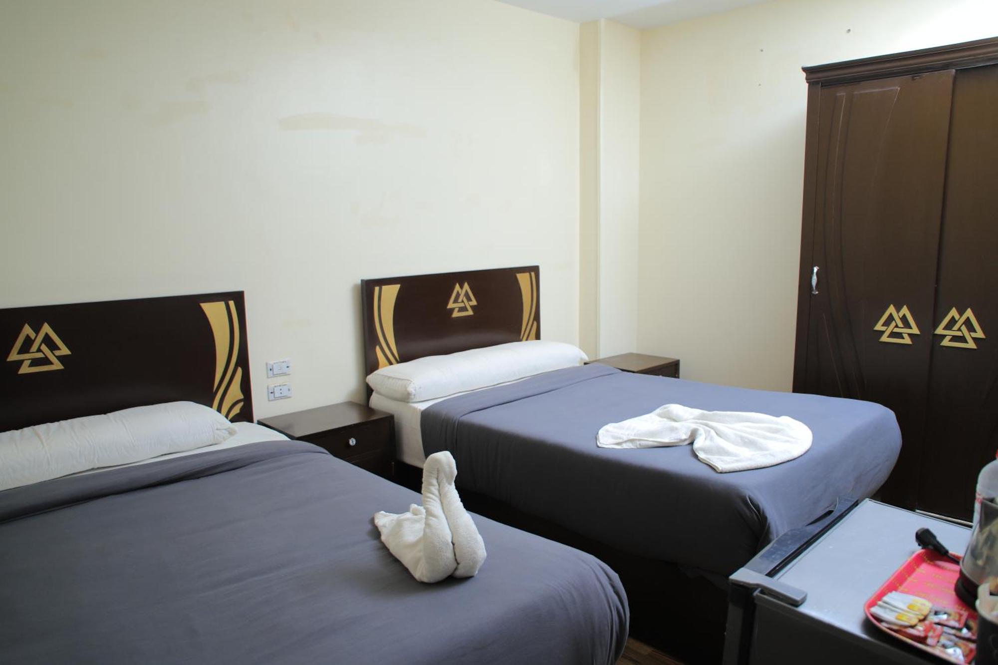 Magic Pyramids Hotel 3*