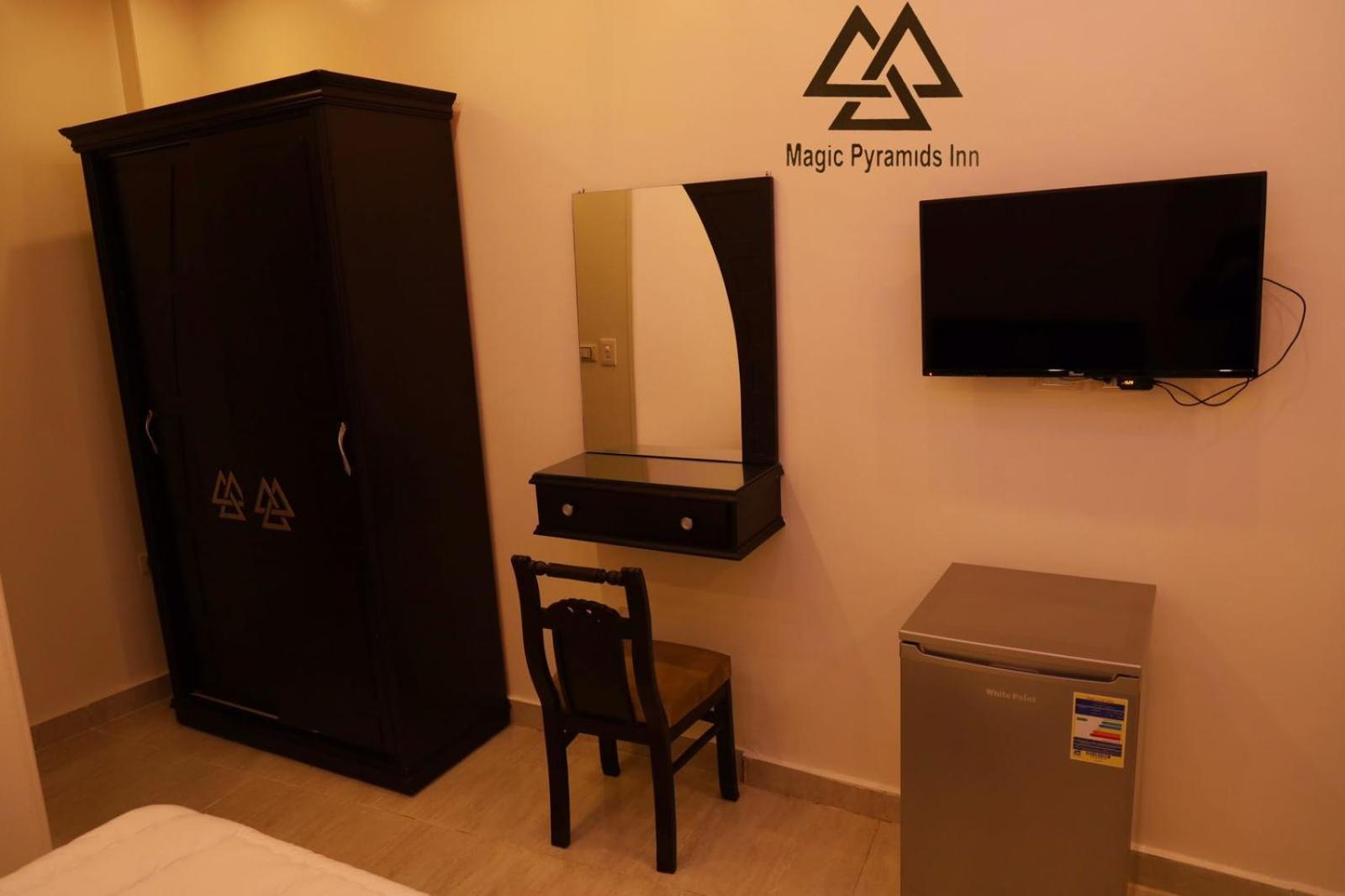 Magic Pyramids 3*