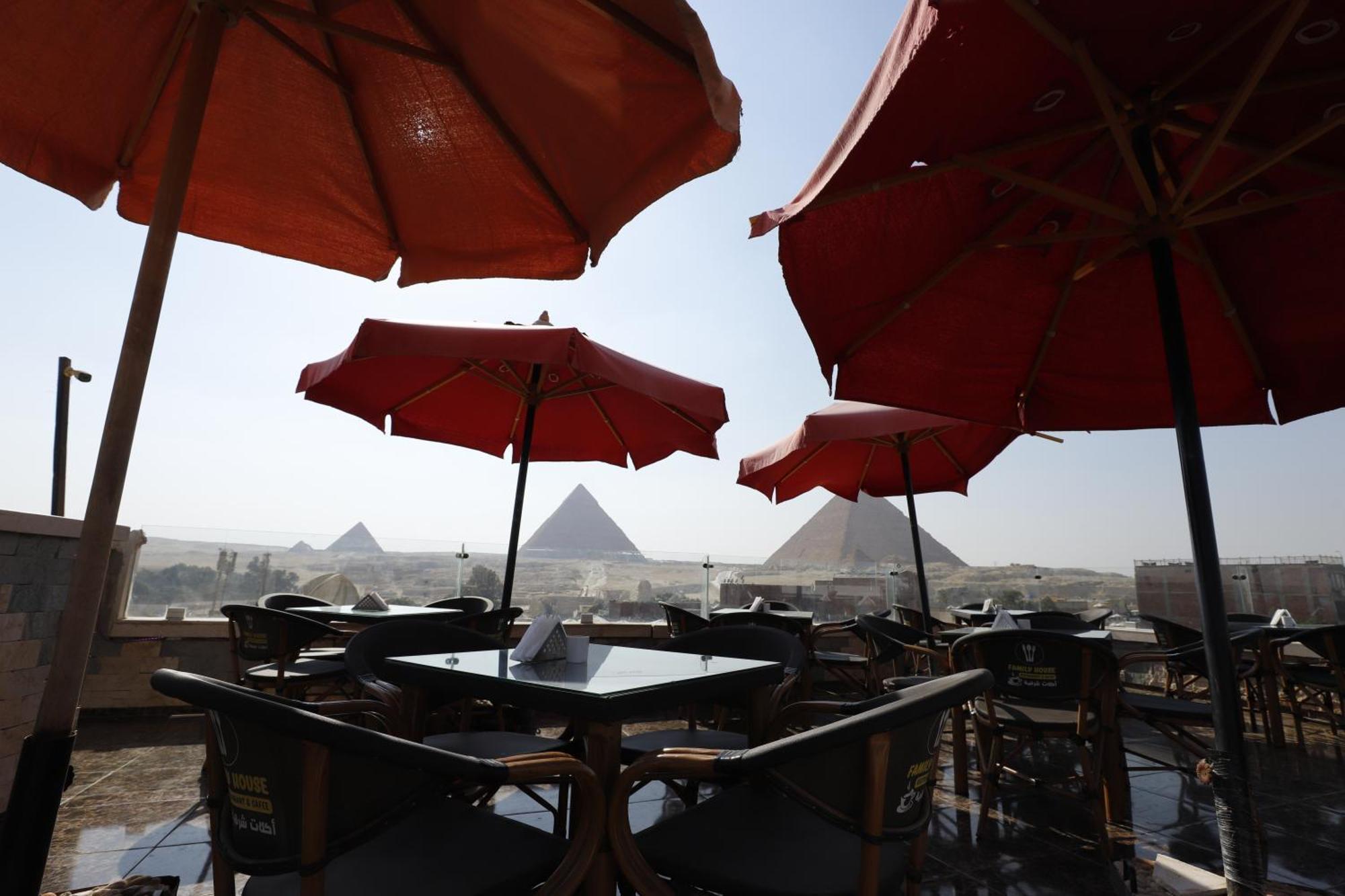 Hotel Magic Pyramids 3*